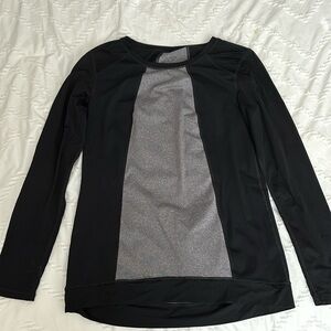 Cabi, activewear long sleeve shirt, Size Medium, Black with Gray accents